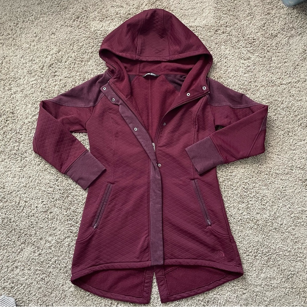 The North Face women's Recover Up Quilted Jacket Maroon long size M